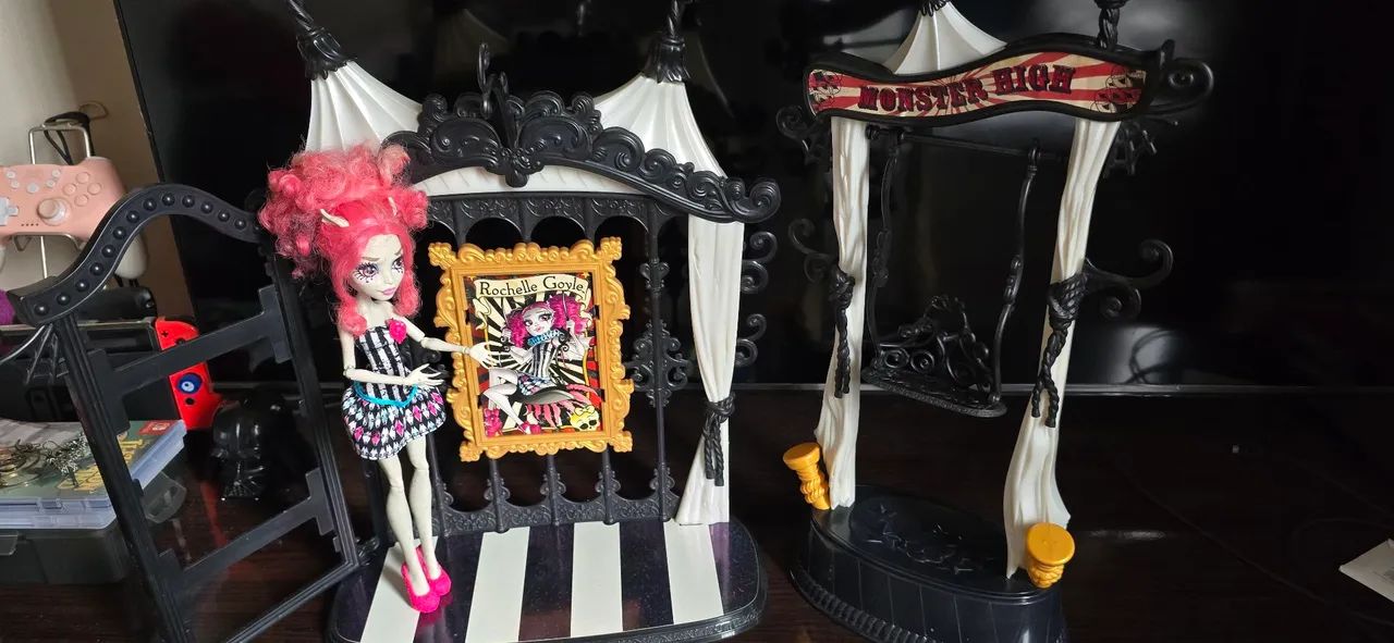 Playset Monster High Rochelle Goyle FDC - Foto 4