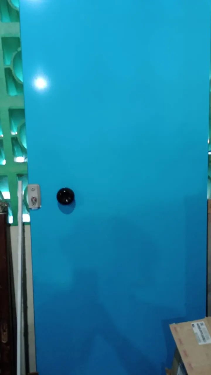 Porta de Vidro pelicula Azul