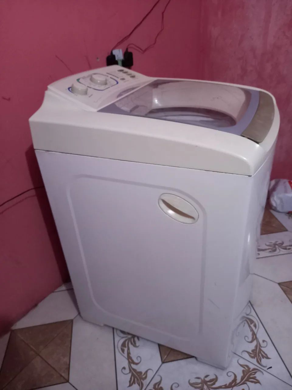 Máquina de Lavar Roupa Electrolux 12kg funcionando perfeitamente  - Foto 4