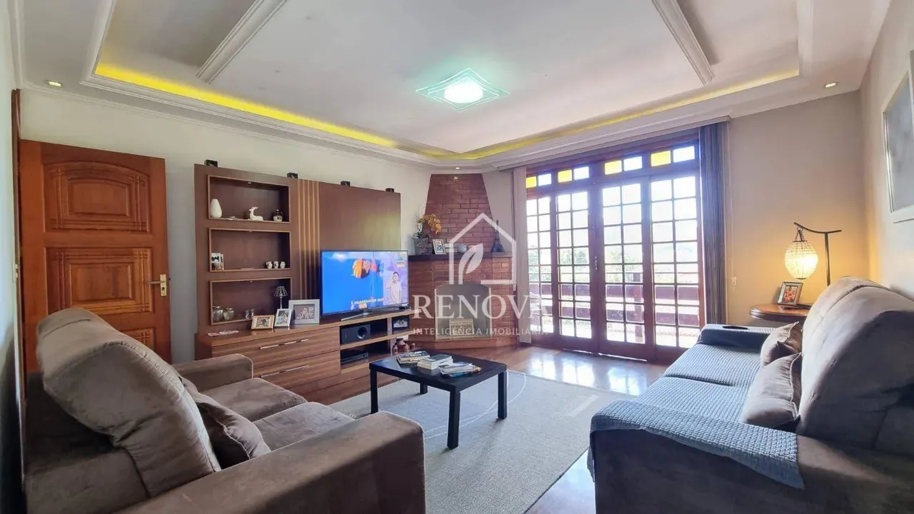 Casa com QUATRO Quartos à venda, 99 m² por R$ 650.000 - Granja Guarani - Teresópolis/RJ