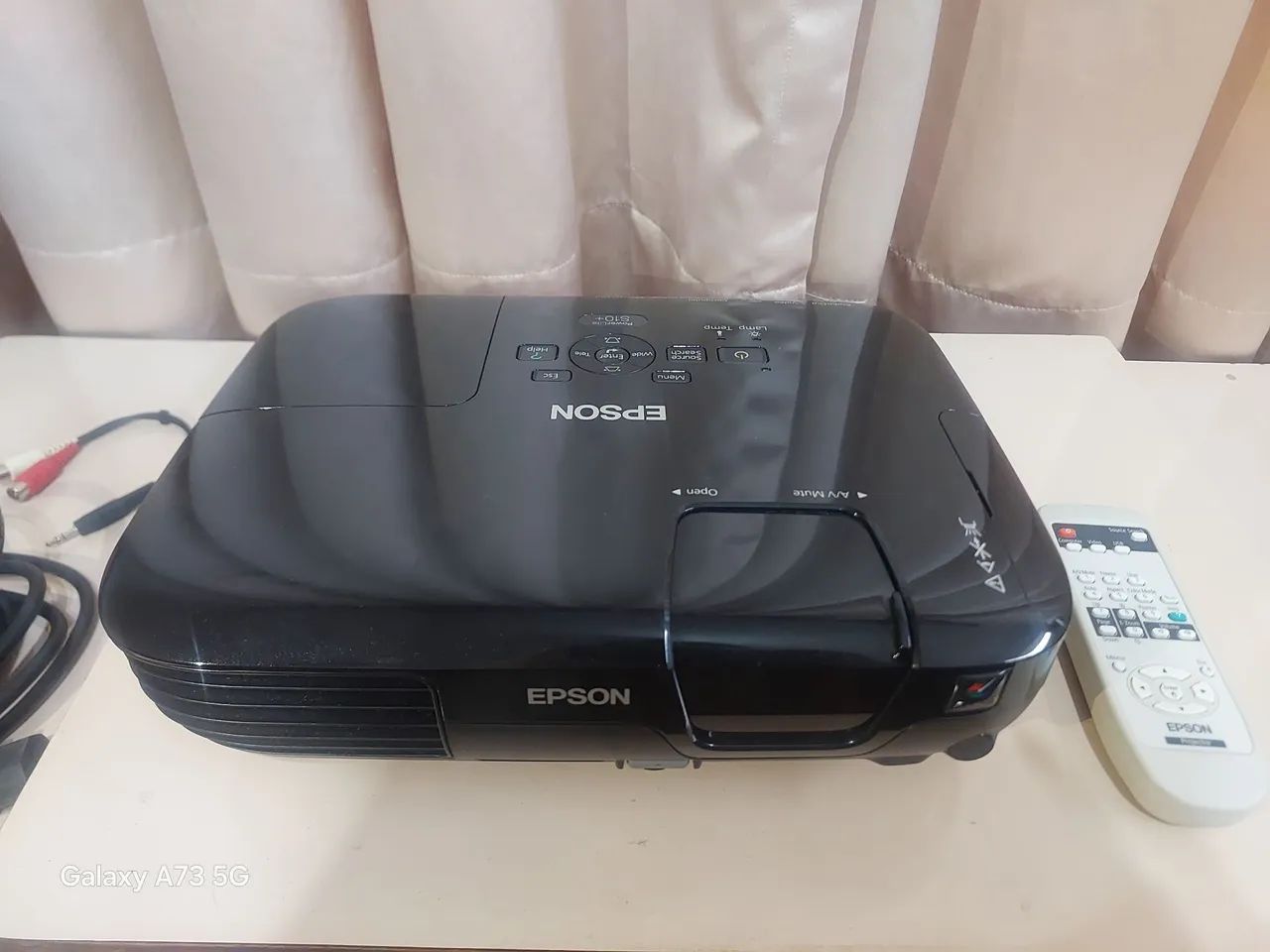 Projetor epison S10+ PowerLite + HDMI ADAPTADOR  - Foto 3