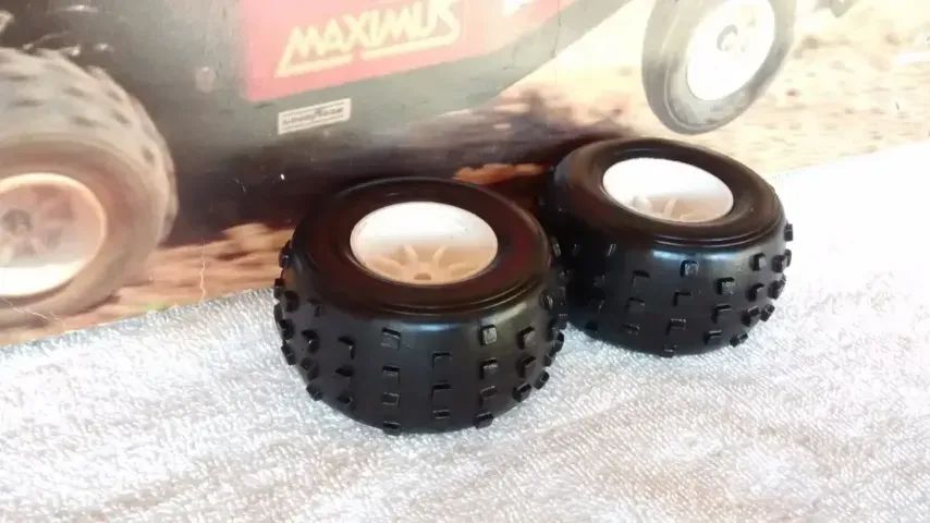 Maximus Estrela Roda Pneu. - Foto 2