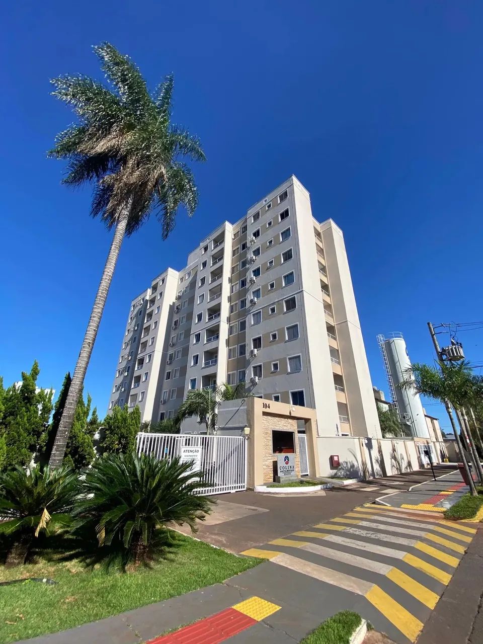 Imóvel para aluguel possui 60 metros quadrados com 2 quartos no Colina Palmeiras - Campo G