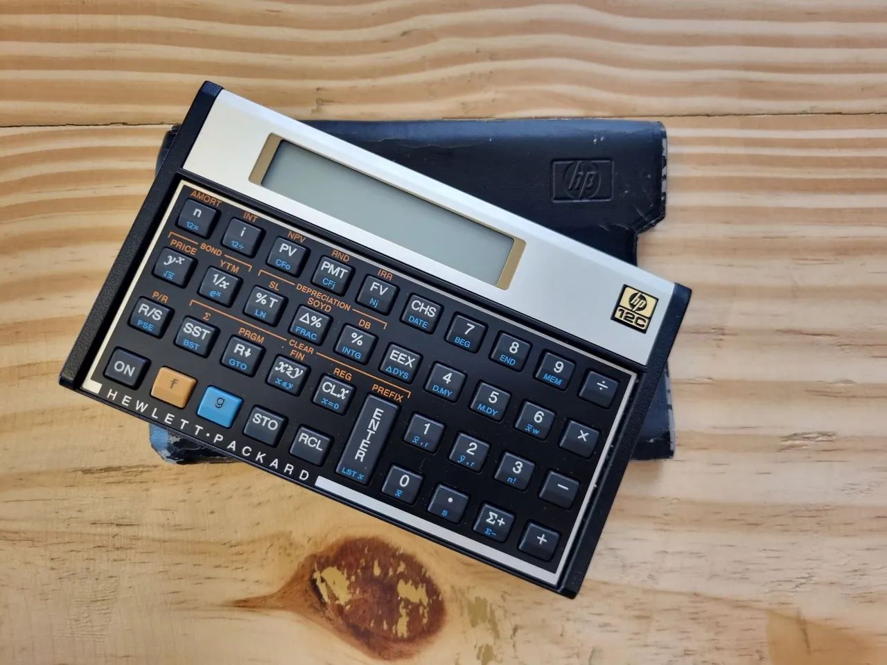 Calculadora HP 12C + Guia do usuário + Capa original em couro - Foto 3
