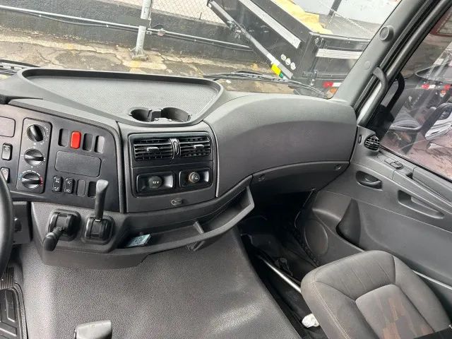MB Axor 2036 4x2 2020  - Foto 6