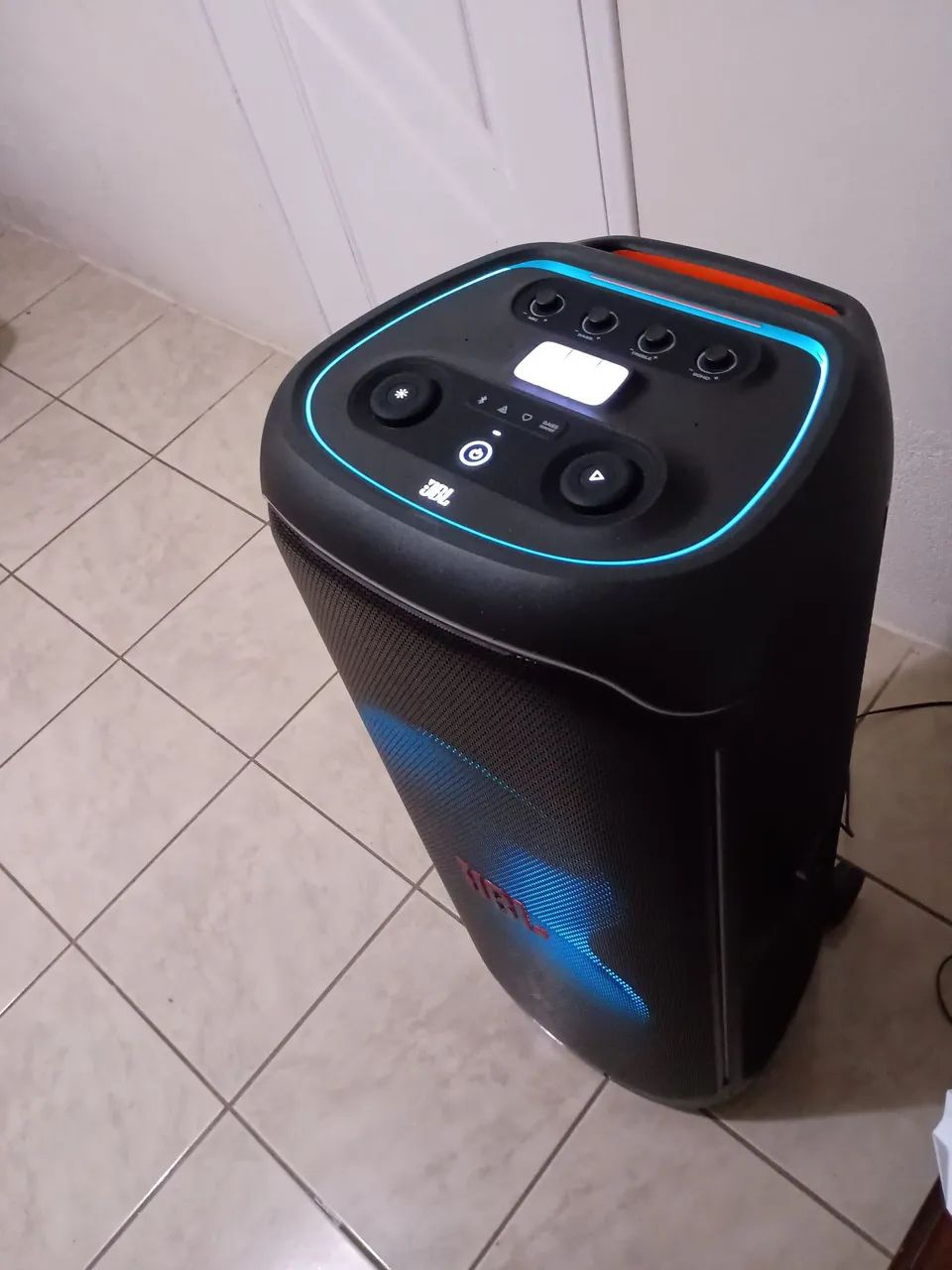 Caixa de Som JBL Ultimat  - Foto 3