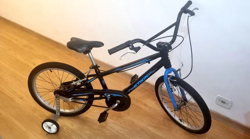 Bicicleta Infantil Btween Racing Boy Aro 20 Muito Nova!