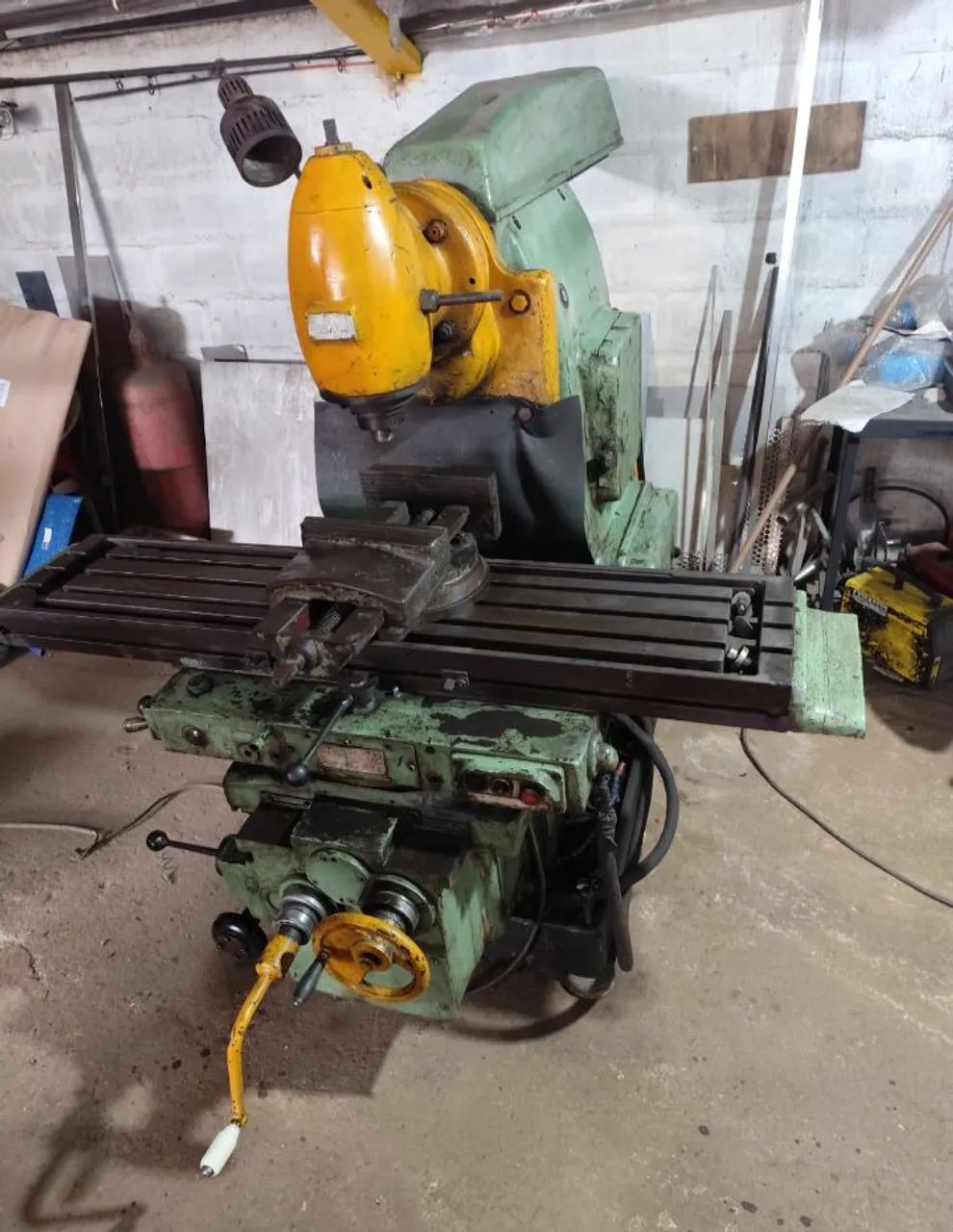 Fresadora Industrial Robusta e Funcional - Foto 2