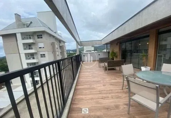 Studio em Trindade - Florianópolis