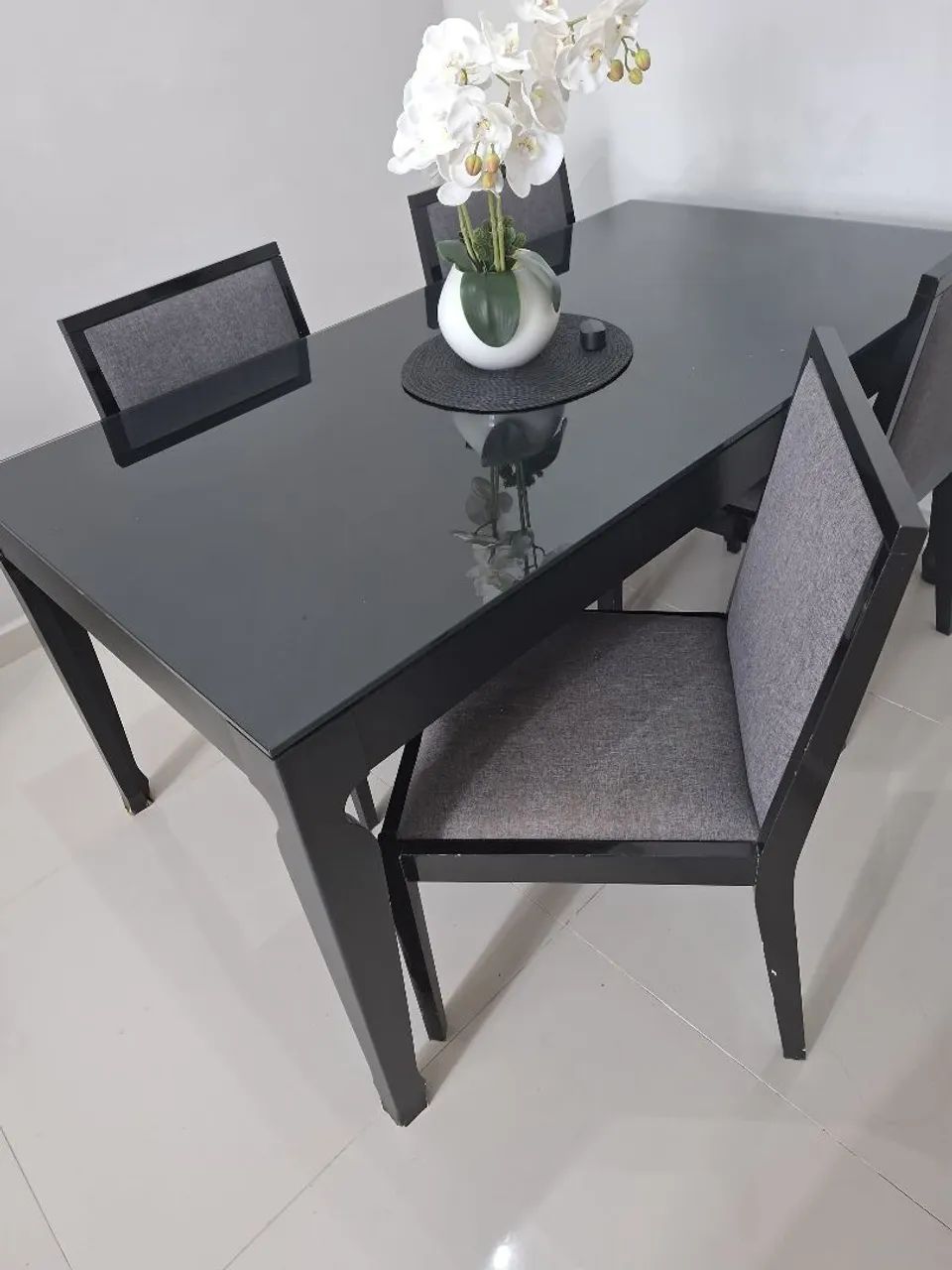 Dining Table for 4 Places64296272711683121