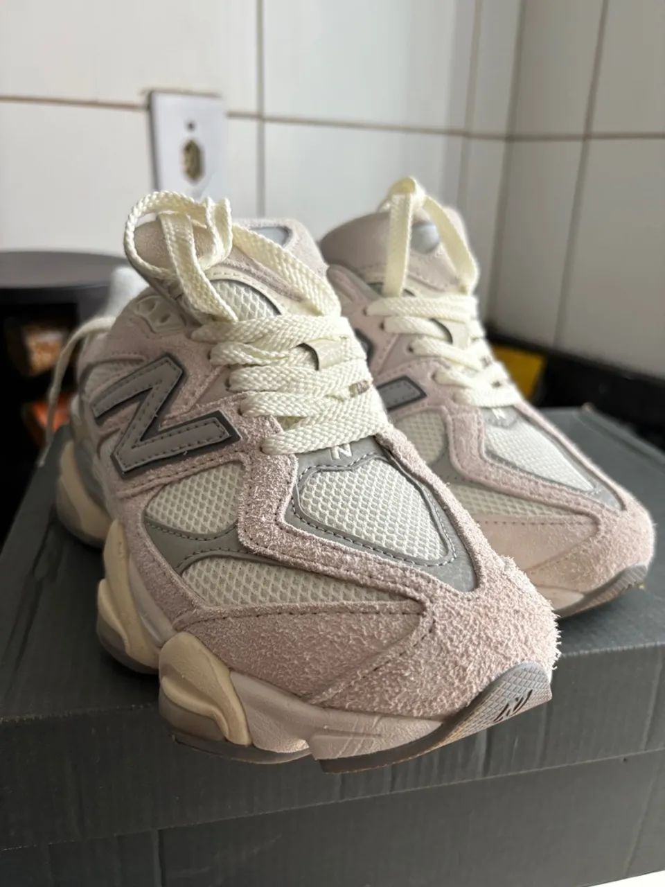 Tênis New Balance 9060 - Off White