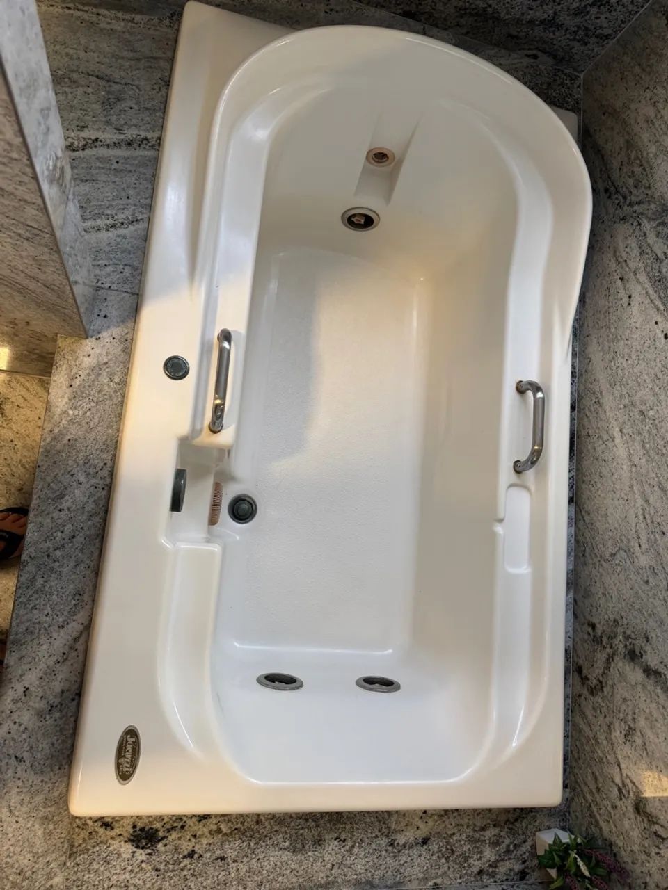 Banheira de Hidromassagem Jacuzzi