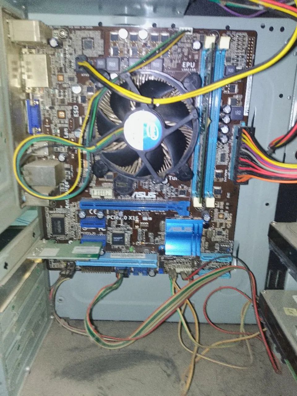 Placa mãe com detalhes 