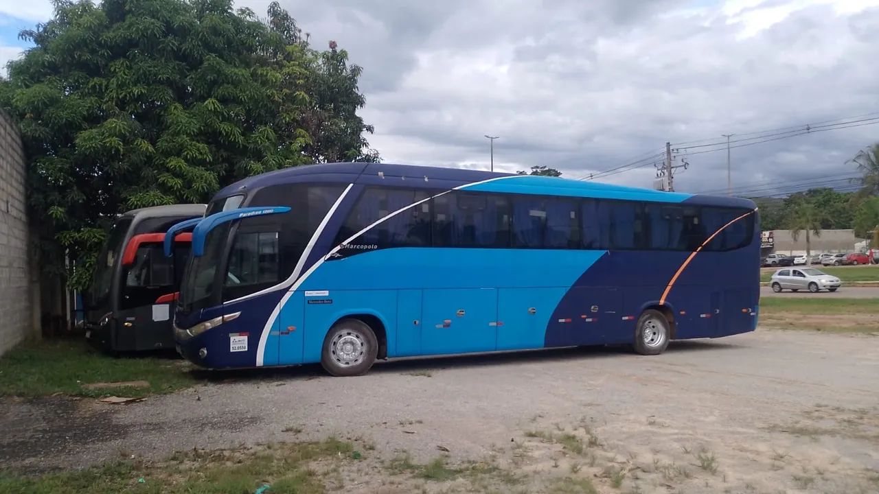 Peças para ônibus - Diversas cores e modelos
