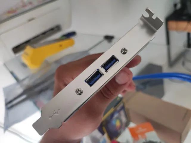Conector USB 3.0 P/ gabinete - Novo