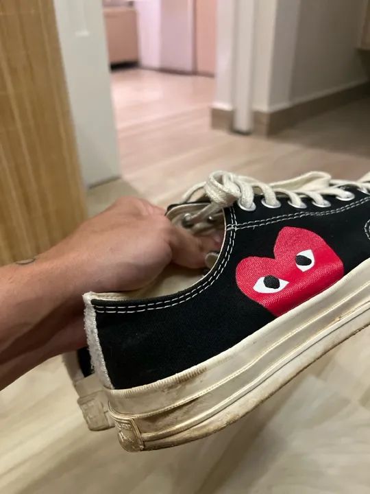 Converse All Star Preto com Coração Vermelho