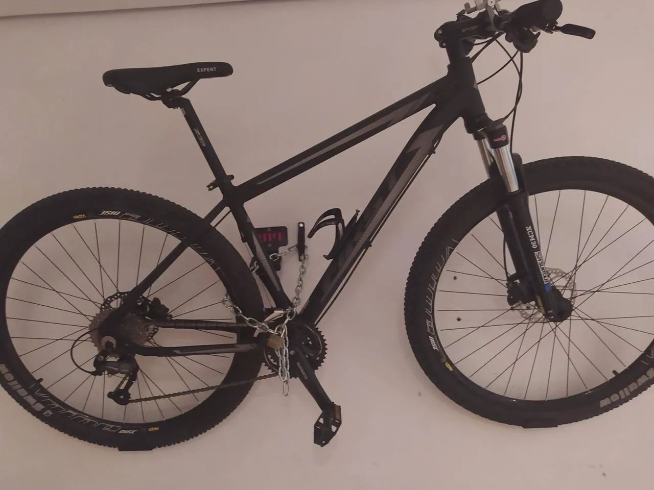 Bicicleta First Alumínio 29? 27v Freio a disco Hidráulico Shimano