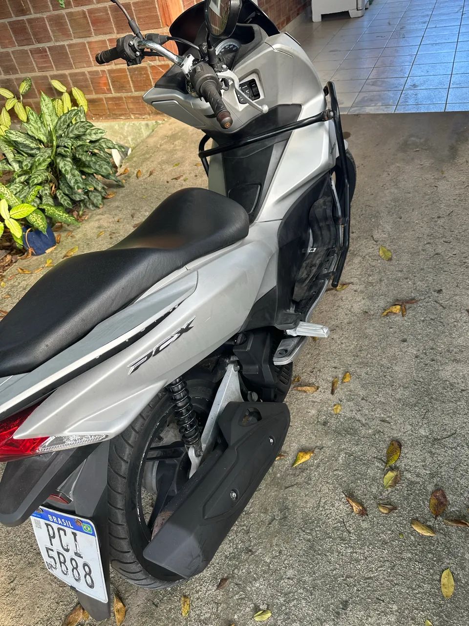 Vendo e estudo possibilidades em troca Pcx 2018 leia o anúncio !! - Foto 3