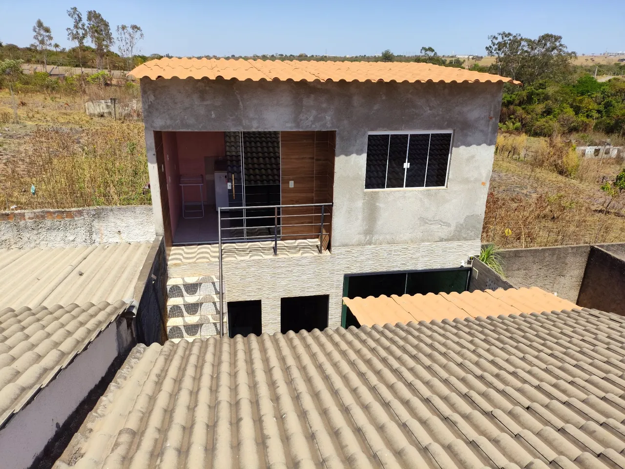 Casa em Condomínio Fechado + Sobrado de Fundo (Oportunidade por Mudança de Estado!)