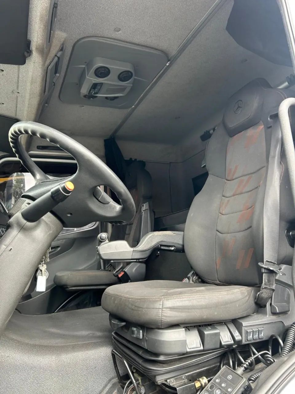MB Axor 2036 4x2 2020  - Foto 10