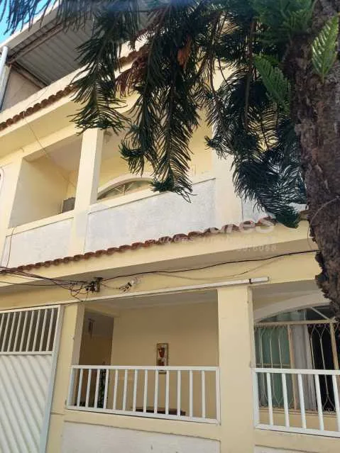 Casa de Vila : / Residencial / Vila Valqueire