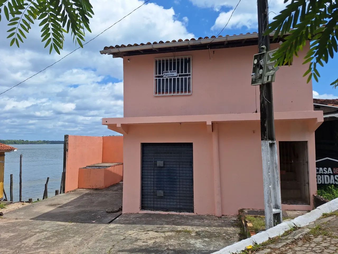 Vendo Ponto Comercial Com Ponte e Apartamento. Mocajuba