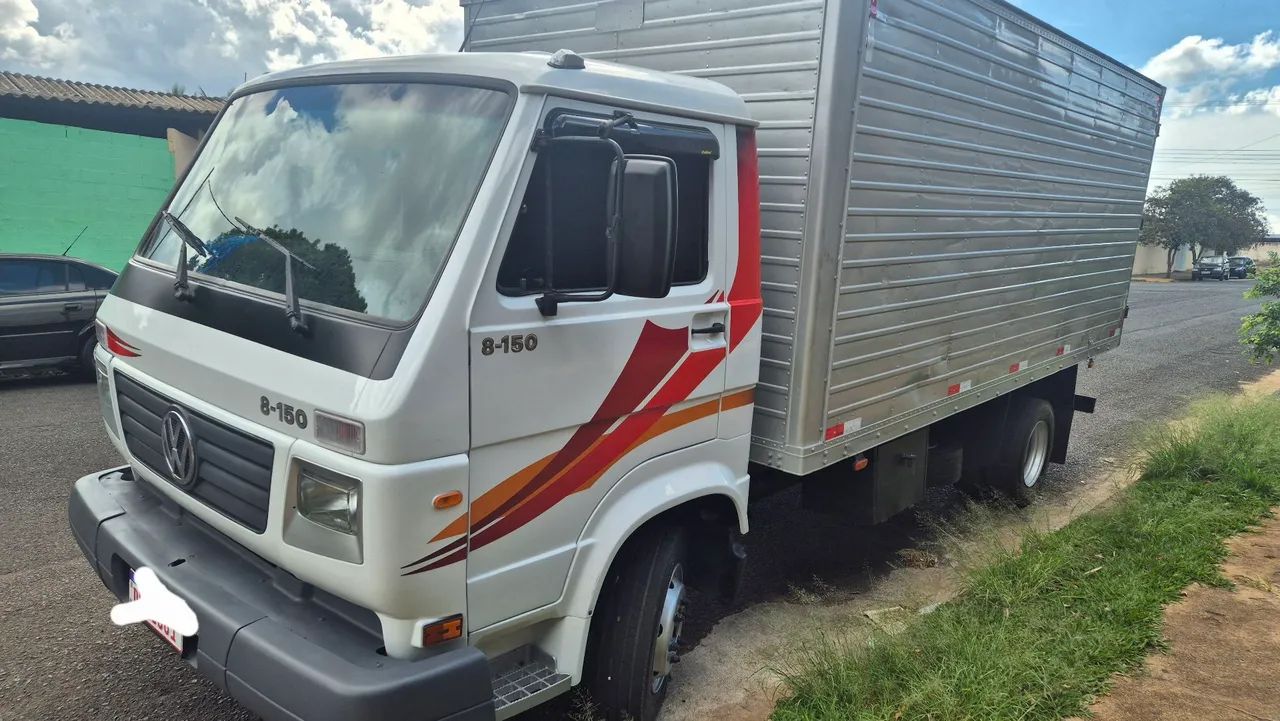 Vw 8-150 2001 baú 