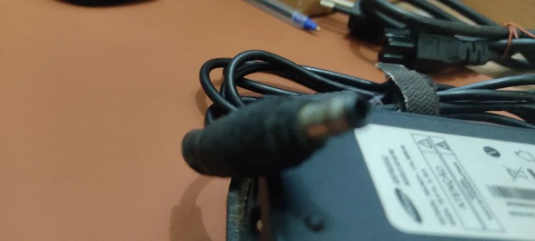 Fonte Notebook Samsung 19v 3,16a 60w  - Foto 3