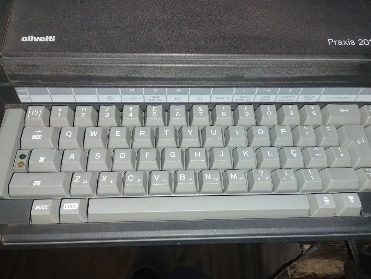 Máquina de escrever eletrica 64595631494531123