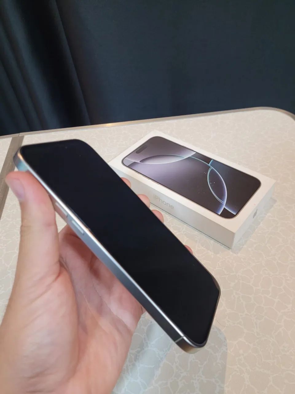 iPhone 16 Pro Max - 256GB - Branco - Foto 3