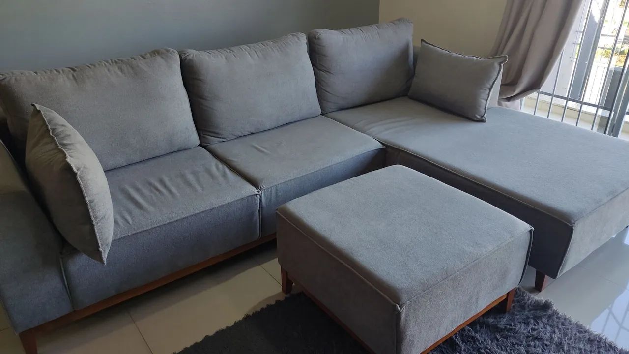 Sofá 3 lugares com chaise