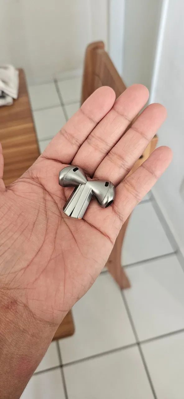 Galaxy Buds 3 - usado - Foto 3