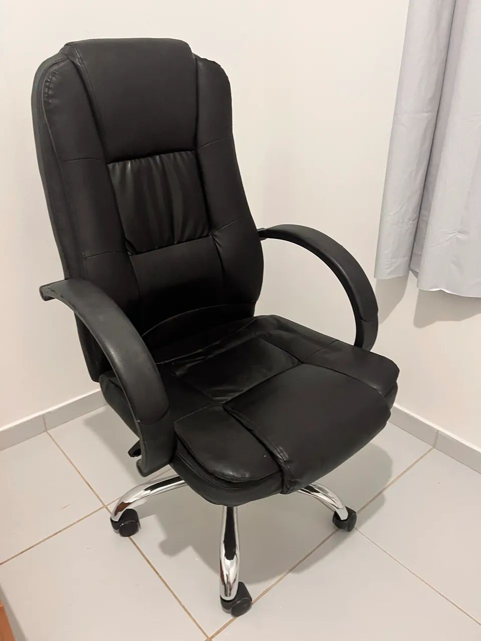 Cadeira Presidente  - Foto 3