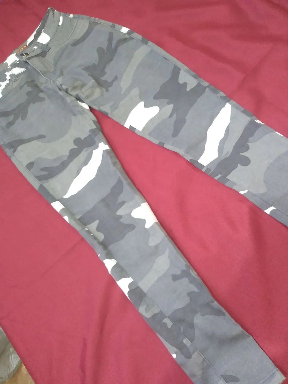 Calça Jeans Estampada  - Foto 3