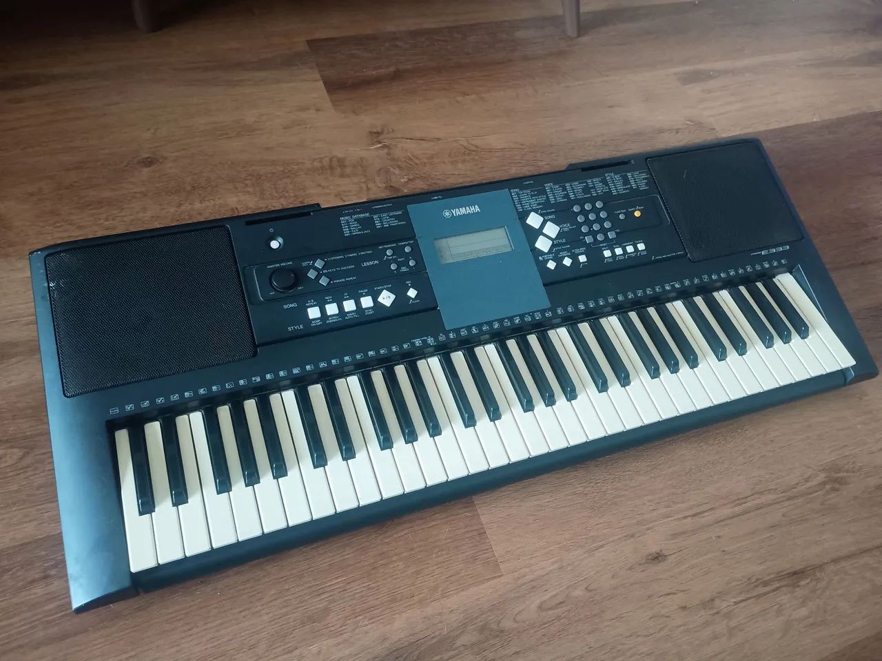 Teclado Yamaha PSR E333 - Foto 3