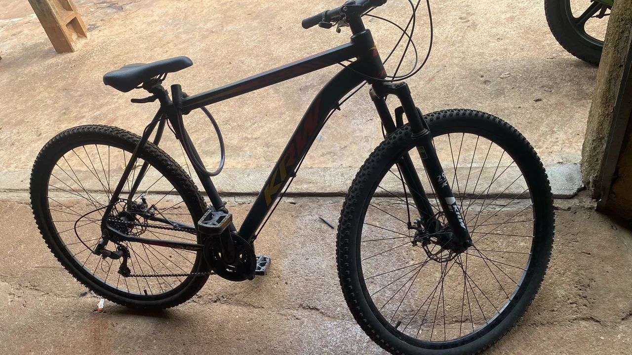 Bicicleta aro 29  400,00 reais 