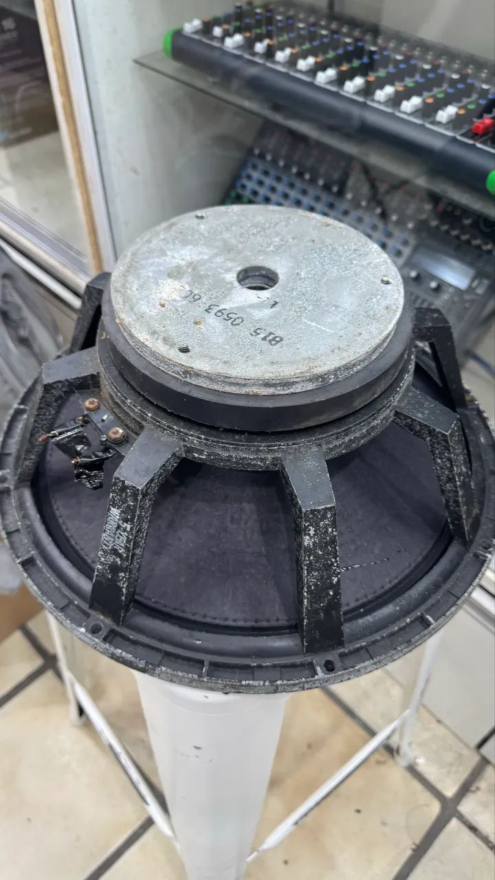 Par Alto falante Magnum 15 polegadas 500W RMS - Foto 4