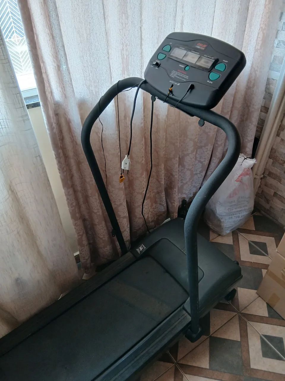 Esteira caloi modelo cl4002  - Foto 2