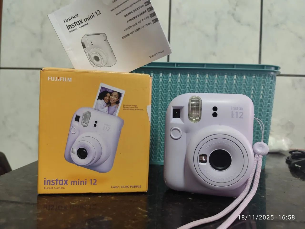 Câmera Polaroide Nova dentro da caixa R$ 500 reais