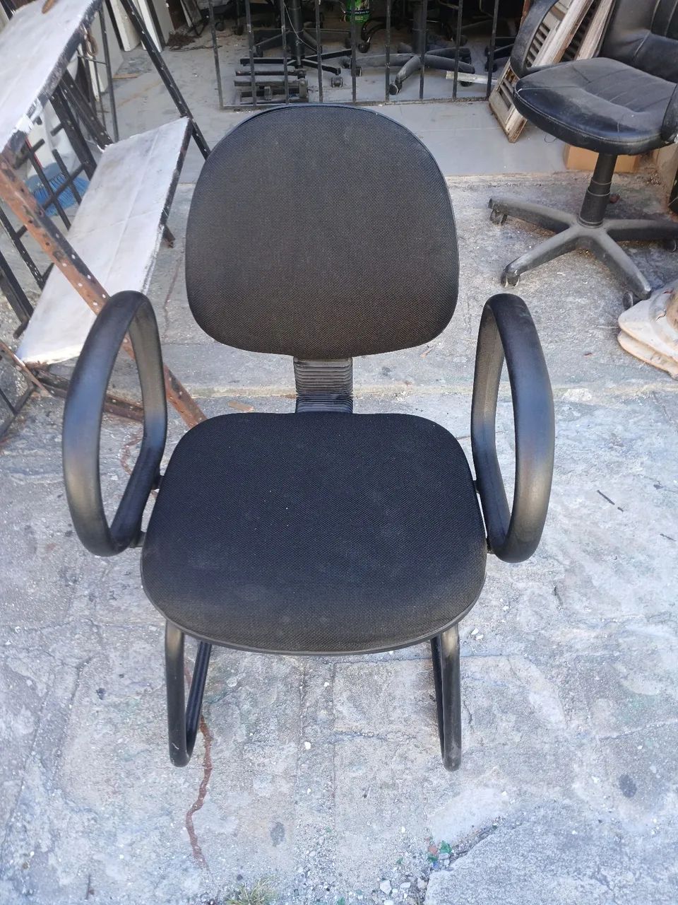 Cadeira escritorio fixa