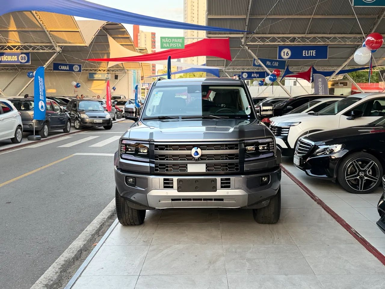 Denza B5 4WD 2027 - Foto 2