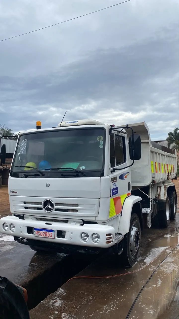 Mercedes 2423k Bascula 