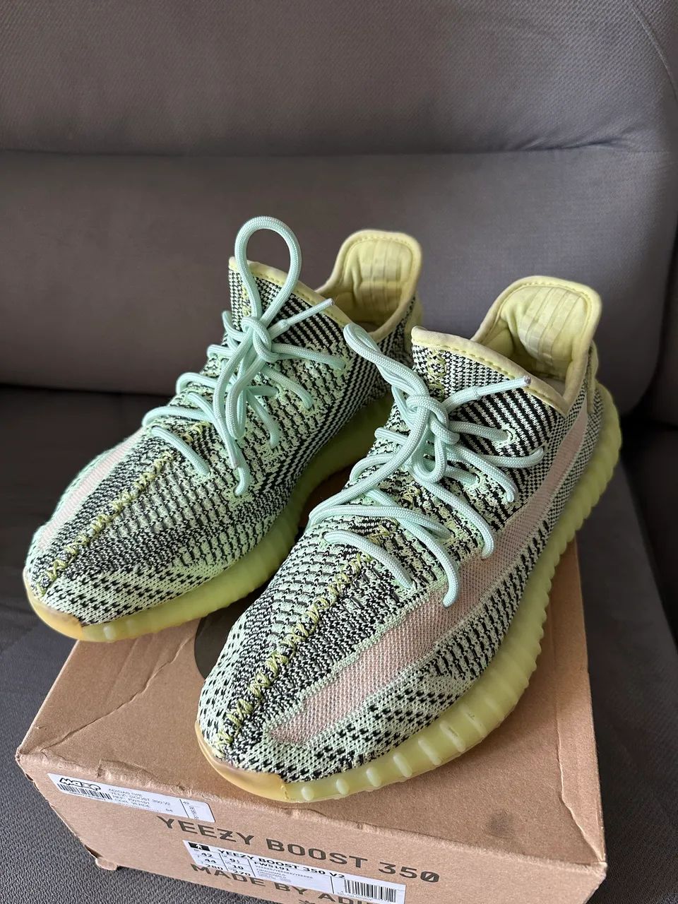 Adidas Yeezy Boost 350 v2