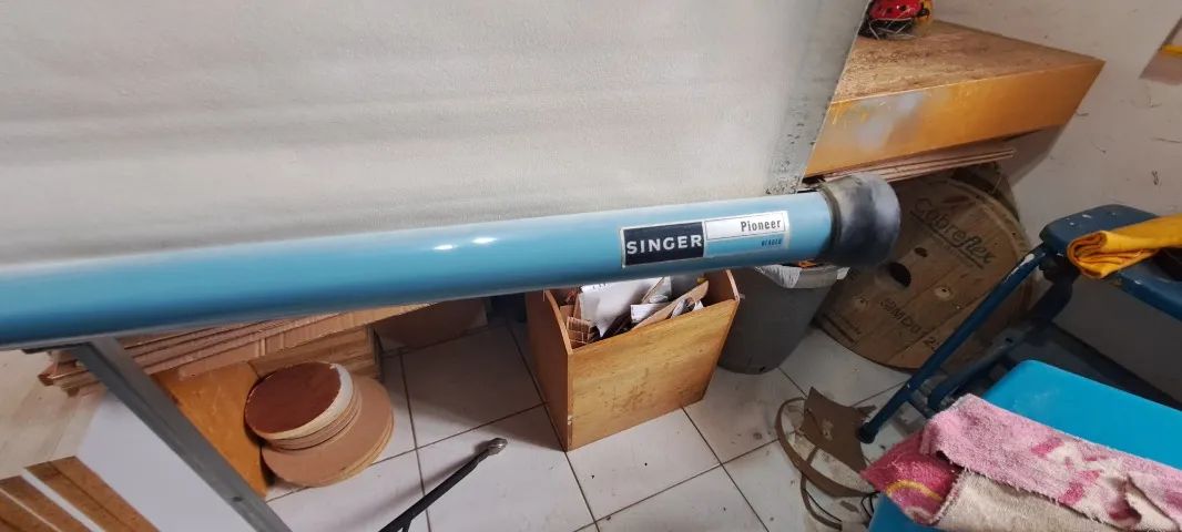 tela para projetor com tripé singer - Foto 2