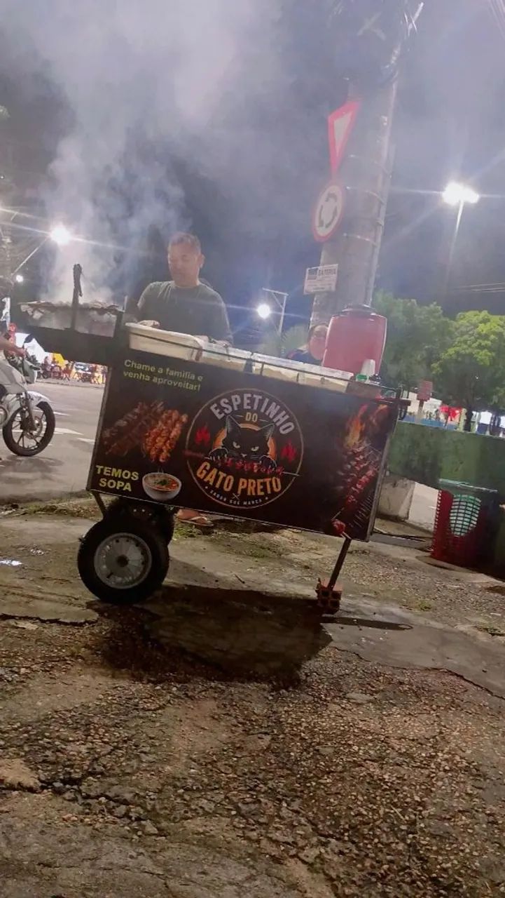 Carrinho de churrasco 