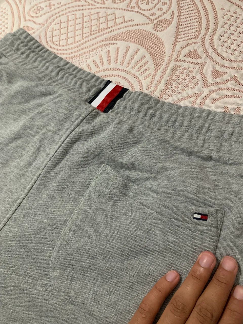 Calça da tommy cinza original  - Foto 4
