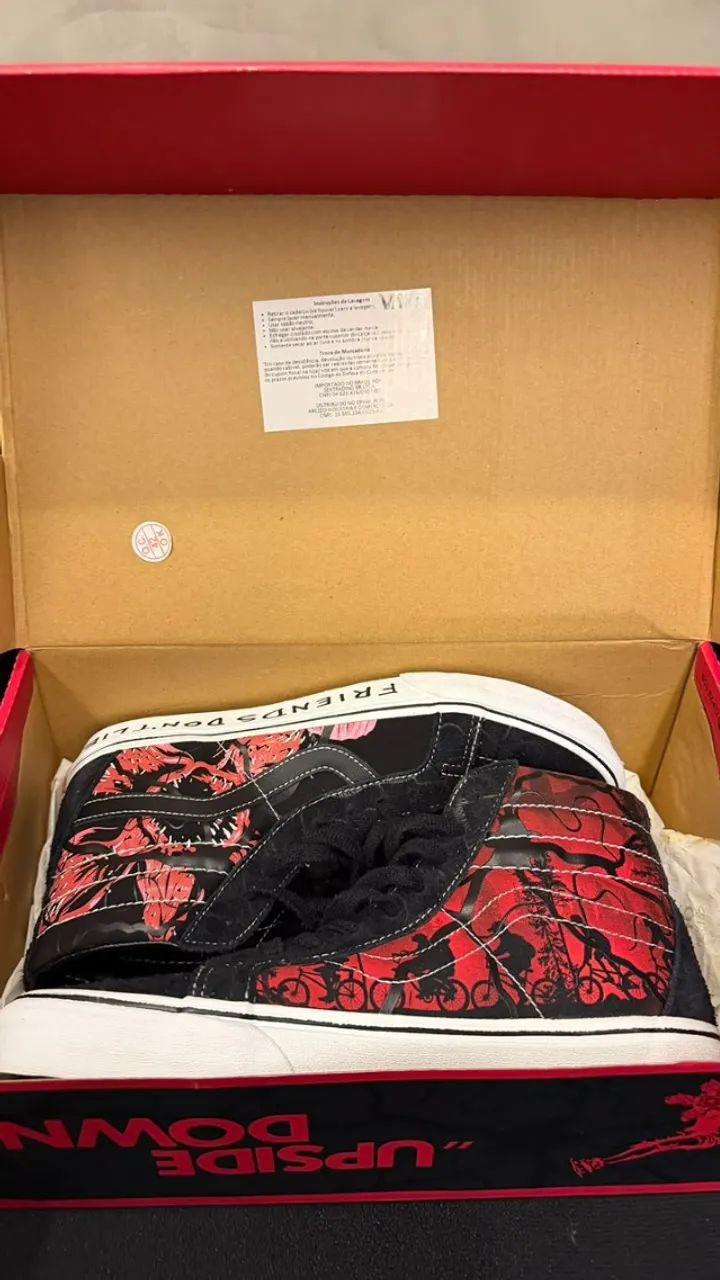 Vans x Stranger Things Sk8-Hi Reissue - Foto 3
