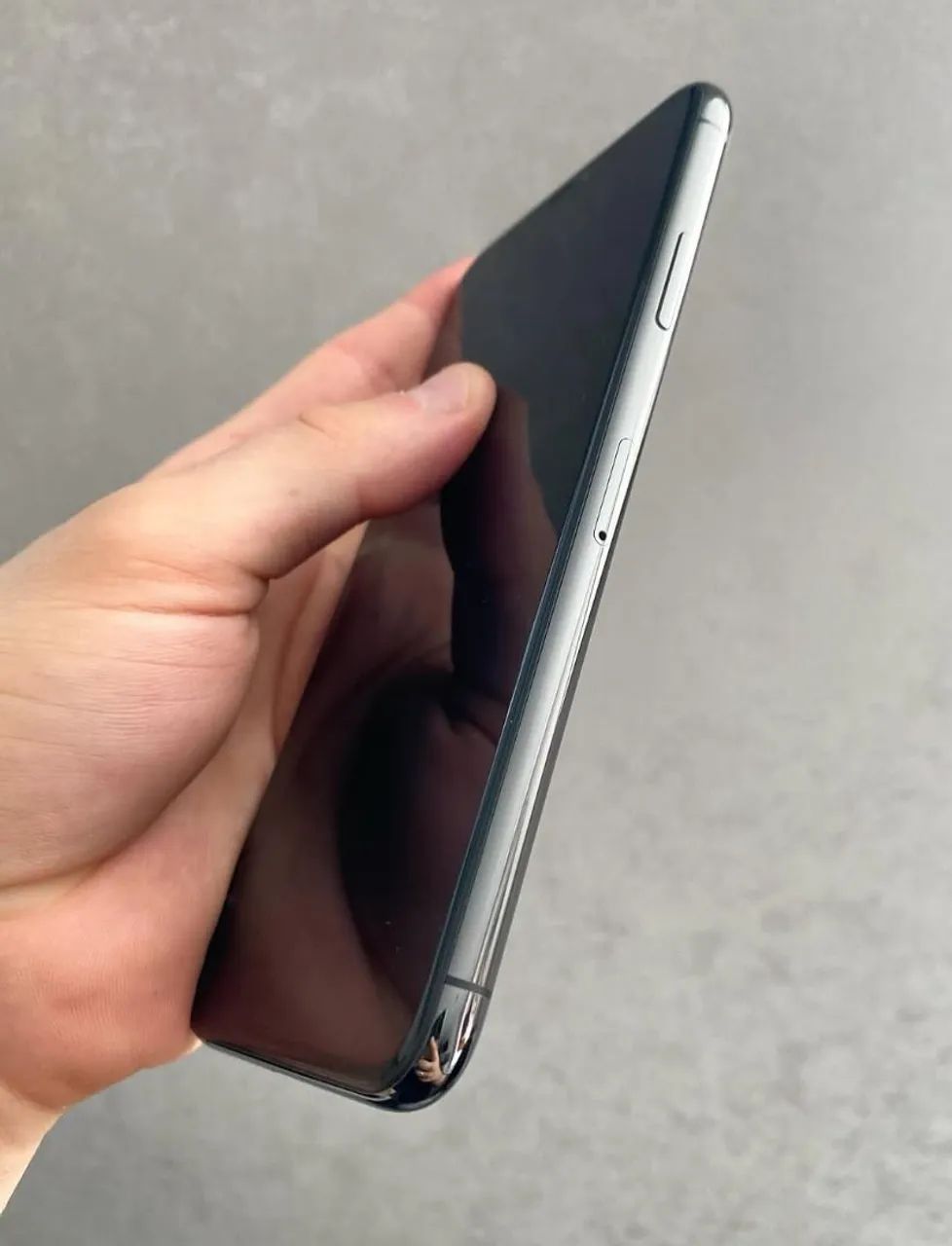 IPhone 11 Pro Max Cinza celular impecável aceito cartão! - Foto 3