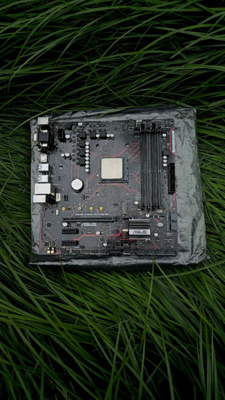 Vendo kit placa-mãe + processador ryzen. Aceito proposta coerente 