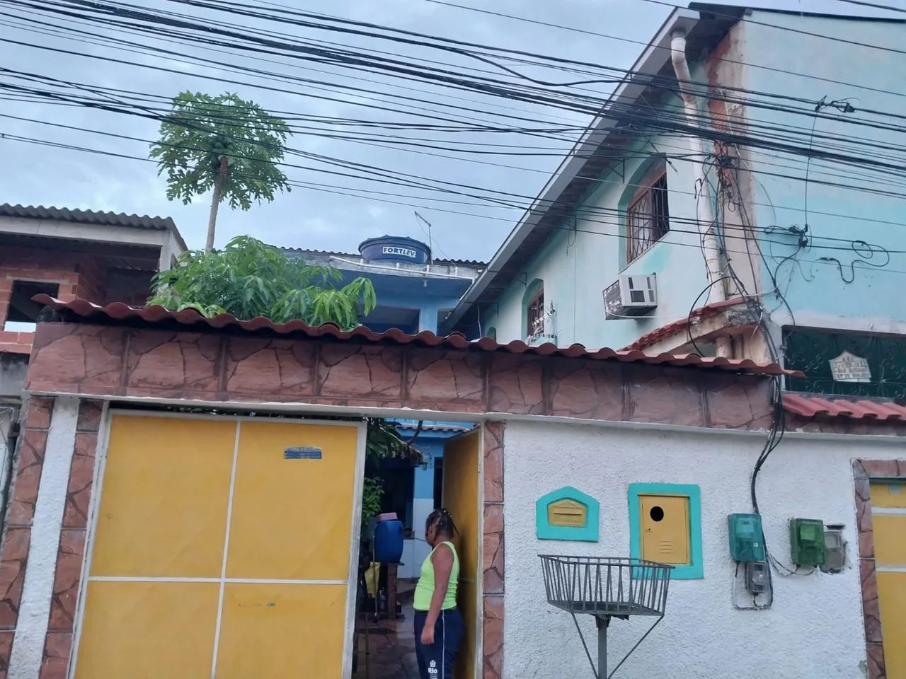 Vendo uma casa inhoaiba  - Foto 5